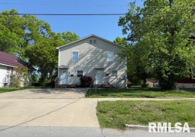 312 HESTER Street, Carbondale, Illinois 62901, 0 , 0 ,0,Residential Income,For Sale,HESTER,0,RMAEB457745