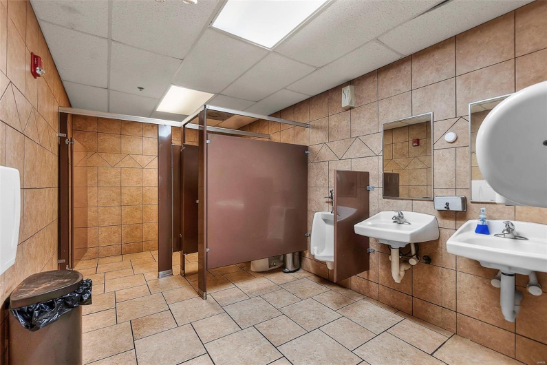 2951 Old Orchard Road, Jackson, Missouri 63755, ,Commercial Sale,For Sale,Old Orchard,MAR25028465