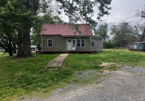 37903 County Road 229, Campbell, Missouri 63933, 3 Bedrooms Bedrooms, 5 Rooms Rooms,1 BathroomBathrooms,Residential,For Sale,County Road 229,MAR25028523