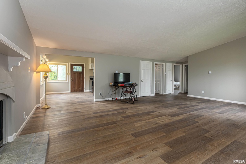 150 John Able Drive, Goreville, Illinois 62939, 2 Bedrooms Bedrooms, 0 ,1 BathroomBathrooms,Residential,For Sale,John Able,0,RMAEB457758