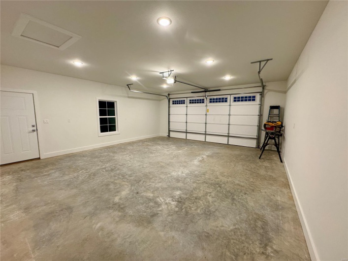108 Wade Drive, Scott City, Missouri 63780, 3 Bedrooms Bedrooms, 6 Rooms Rooms,2 BathroomsBathrooms,Residential,For Sale,Wade,MAR25028587
