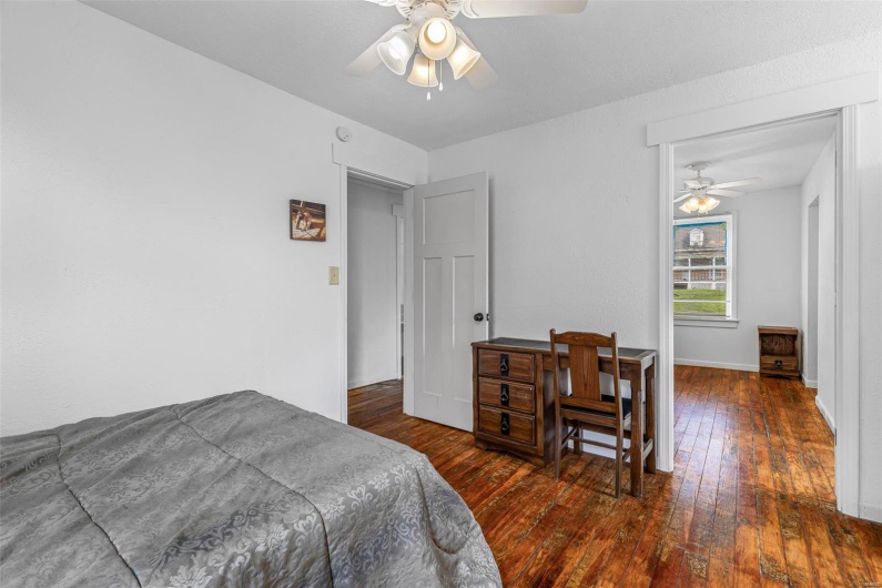 124 Iron Street, Ironton, Missouri 63650, 3 Bedrooms Bedrooms, 9 Rooms Rooms,2 BathroomsBathrooms,Residential,For Sale,Iron,MAR25028369