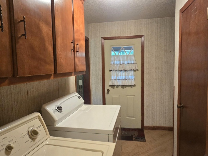 16043 County Road 624, Dexter, Missouri 63841, 3 Bedrooms Bedrooms, 5 Rooms Rooms,2 BathroomsBathrooms,Residential,For Sale,County Road 624,MAR25028360