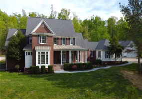 262 Woodland Hill Road, Poplar Bluff, Missouri 63901, 7 Bedrooms Bedrooms, 18 Rooms Rooms,5 BathroomsBathrooms,Residential,For Sale,Woodland Hill,MAR25028697