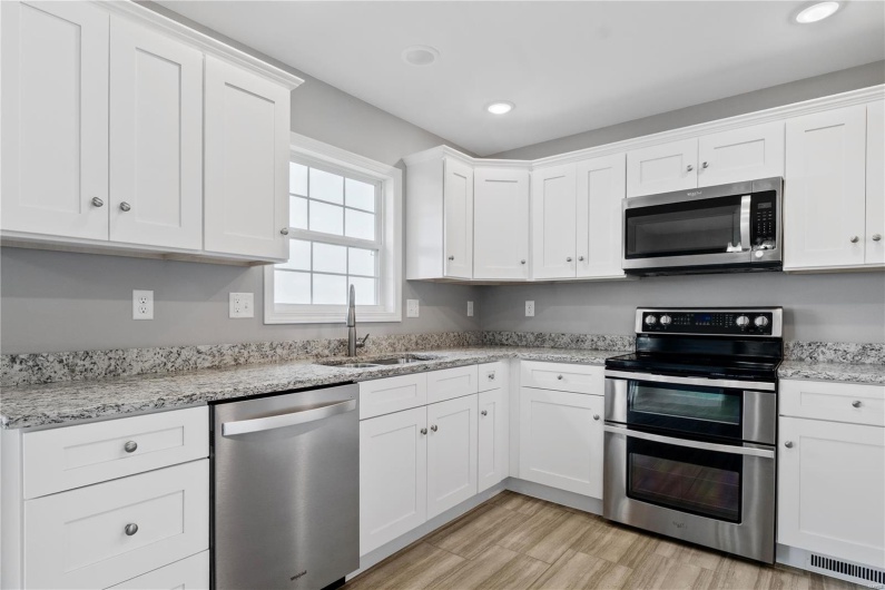 680 County Road 441, Jackson, Missouri 63755, 3 Bedrooms Bedrooms, 6 Rooms Rooms,2 BathroomsBathrooms,Residential,For Sale,County Road 441,MAR25028105
