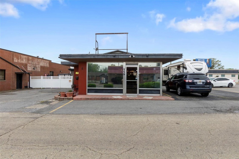 559 Spring Avenue, Cape Girardeau, Missouri 63701, ,Commercial Sale,For Sale,Spring,MAR25028290