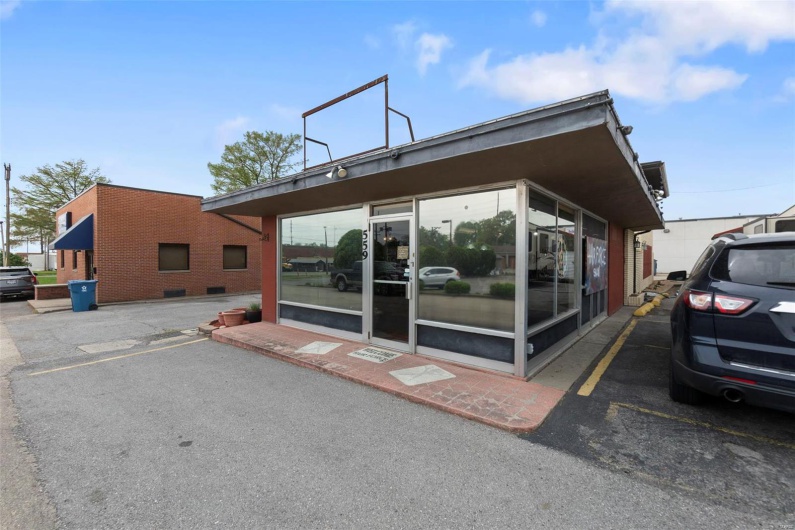 559 Spring Avenue, Cape Girardeau, Missouri 63701, ,Commercial Sale,For Sale,Spring,MAR25028290