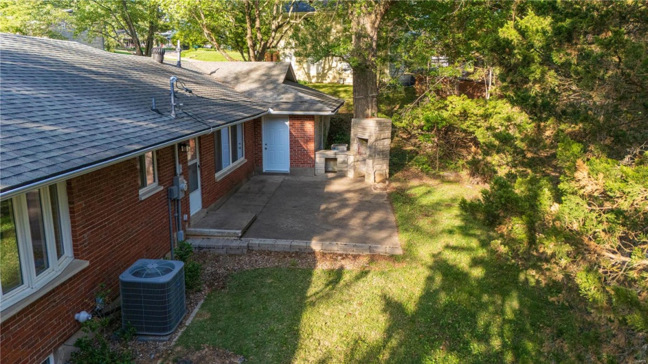 1626 Scivally Drive, Cape Girardeau, Missouri 63701, 3 Bedrooms Bedrooms, 6 Rooms Rooms,3 BathroomsBathrooms,Residential,For Sale,Scivally,MAR25027511