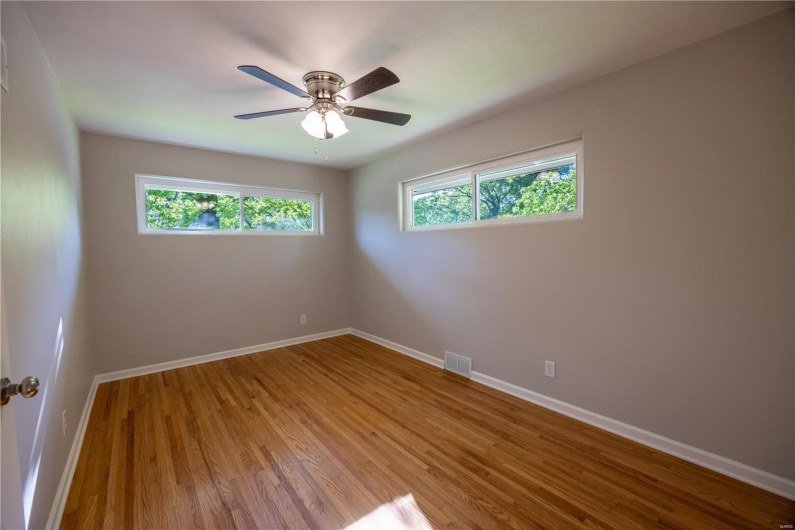 1626 Scivally Drive, Cape Girardeau, Missouri 63701, 3 Bedrooms Bedrooms, 6 Rooms Rooms,3 BathroomsBathrooms,Residential,For Sale,Scivally,MAR25027511