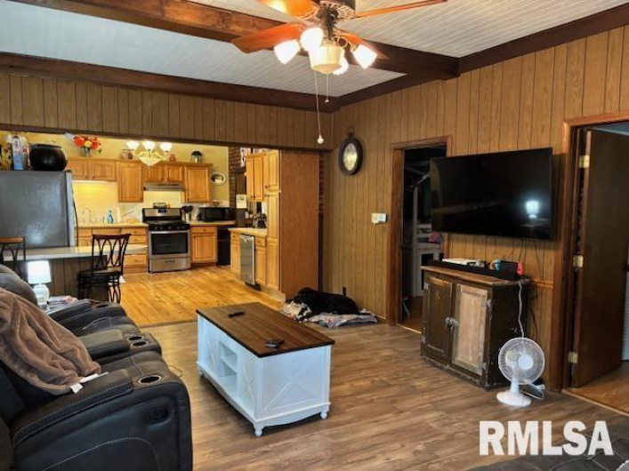 216 IOWA Street, Cambria, Illinois 62915, 3 Bedrooms Bedrooms, 0 ,1 BathroomBathrooms,Residential,For Sale,IOWA,0,RMAEB457772