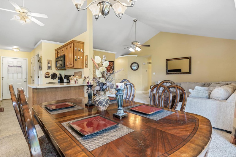 601 John David Drive, Farmington, Missouri 63640, 3 Bedrooms Bedrooms, 9 Rooms Rooms,2 BathroomsBathrooms,Residential,For Sale,John David,MAR25024816