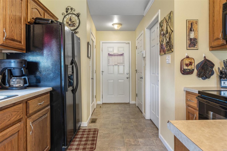 601 John David Drive, Farmington, Missouri 63640, 3 Bedrooms Bedrooms, 9 Rooms Rooms,2 BathroomsBathrooms,Residential,For Sale,John David,MAR25024816