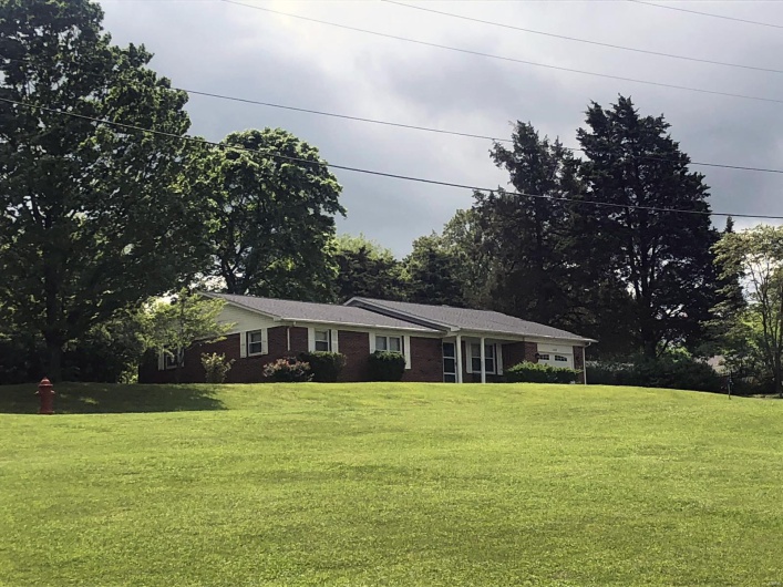 603 Bloomfield Avenue, Bloomfield, Missouri 63825, 3 Bedrooms Bedrooms, 11 Rooms Rooms,3 BathroomsBathrooms,Residential,For Sale,Bloomfield,MAR25028816
