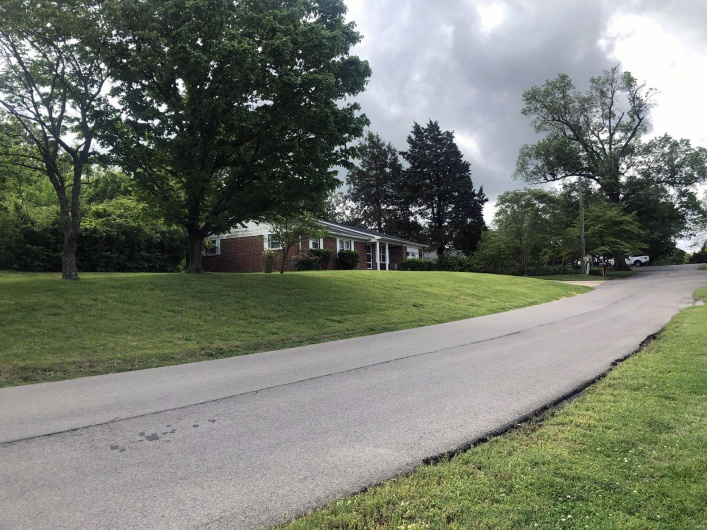 603 Bloomfield Avenue, Bloomfield, Missouri 63825, 3 Bedrooms Bedrooms, 11 Rooms Rooms,3 BathroomsBathrooms,Residential,For Sale,Bloomfield,MAR25028816