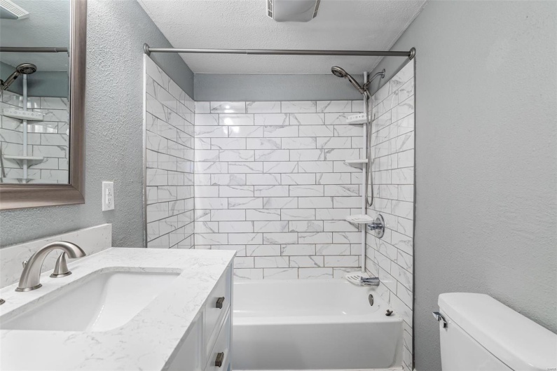 608 Main Street, Park Hills, Missouri 63601, 3 Bedrooms Bedrooms, 9 Rooms Rooms,1 BathroomBathrooms,Residential,For Sale,Main,MAR25028772