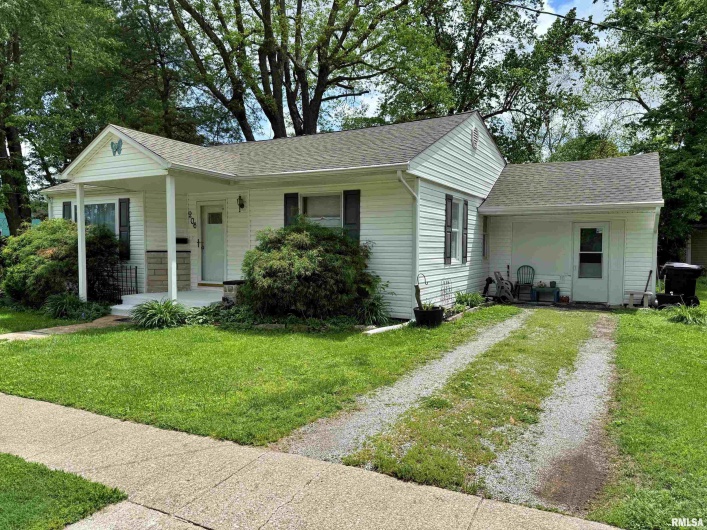 206 16TH Street, Metropolis, Illinois 62960, 3 Bedrooms Bedrooms, 0 ,1 BathroomBathrooms,Residential,For Sale,16TH,0,RMAEB457776