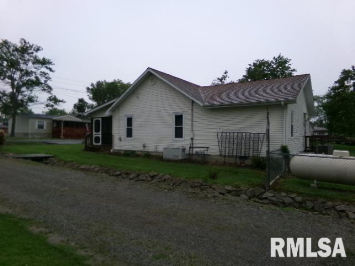 217 Trammel Road, Carrier Mills, Illinois 62917, 4 Bedrooms Bedrooms, 0 ,1 BathroomBathrooms,Residential,For Sale,Trammel,0,RMAEB457782