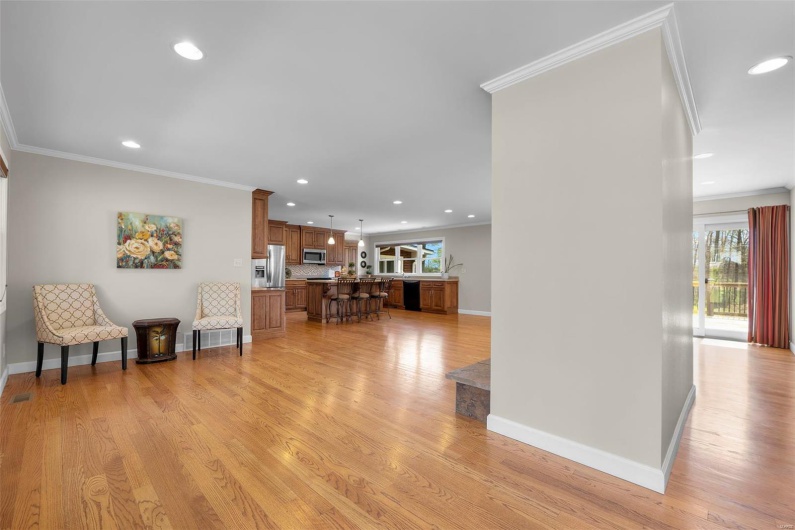 1615 Cherokee Street, Jackson, Missouri 63755, 3 Bedrooms Bedrooms, 15 Rooms Rooms,3 BathroomsBathrooms,Residential,For Sale,Cherokee,MAR25022835
