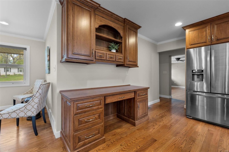 1615 Cherokee Street, Jackson, Missouri 63755, 3 Bedrooms Bedrooms, 15 Rooms Rooms,3 BathroomsBathrooms,Residential,For Sale,Cherokee,MAR25022835