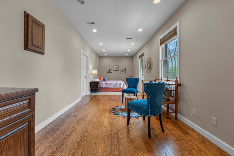 1615 Cherokee Street, Jackson, Missouri 63755, 3 Bedrooms Bedrooms, 15 Rooms Rooms,3 BathroomsBathrooms,Residential,For Sale,Cherokee,MAR25022835