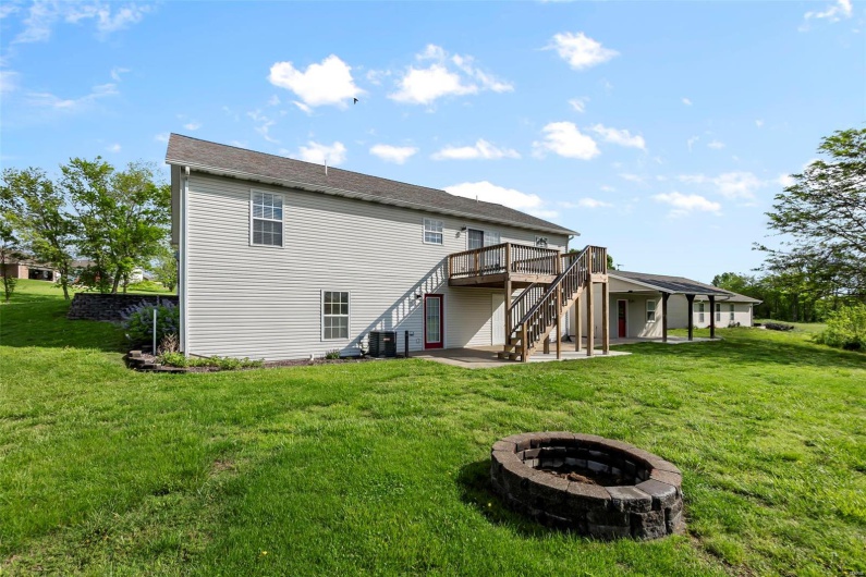 215 Stonewall Drive, Jackson, Missouri 63755, 3 Bedrooms Bedrooms, 8 Rooms Rooms,2 BathroomsBathrooms,Residential,For Sale,Stonewall,MAR25028784