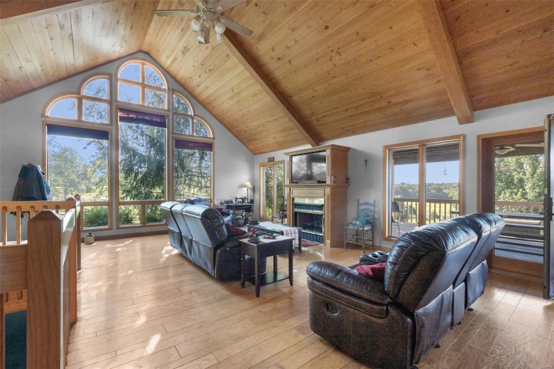 29717 State Highway 34, Marble Hill, Missouri 63764, 5 Bedrooms Bedrooms, 10 Rooms Rooms,4 BathroomsBathrooms,Residential,For Sale,State Highway 34,MAR25028787