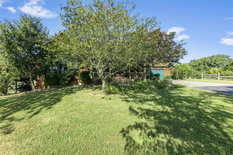 29717 State Highway 34, Marble Hill, Missouri 63764, 5 Bedrooms Bedrooms, 10 Rooms Rooms,4 BathroomsBathrooms,Residential,For Sale,State Highway 34,MAR25028787