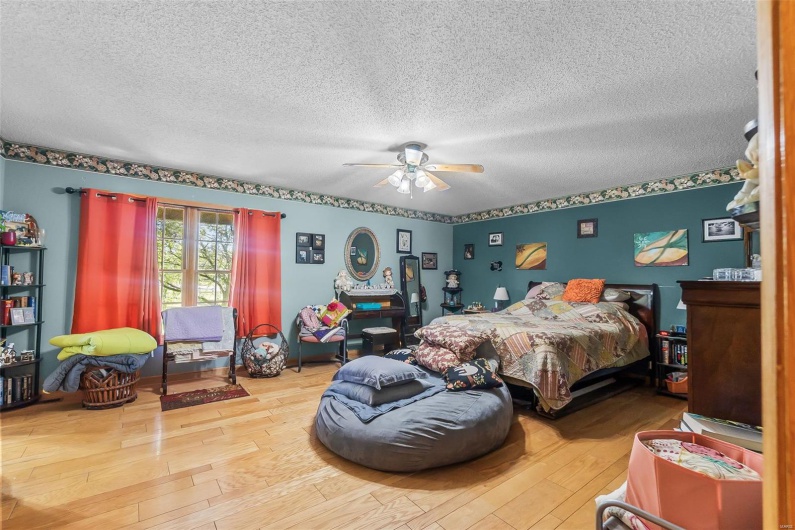 29717 State Highway 34, Marble Hill, Missouri 63764, 5 Bedrooms Bedrooms, 10 Rooms Rooms,4 BathroomsBathrooms,Residential,For Sale,State Highway 34,MAR25028787