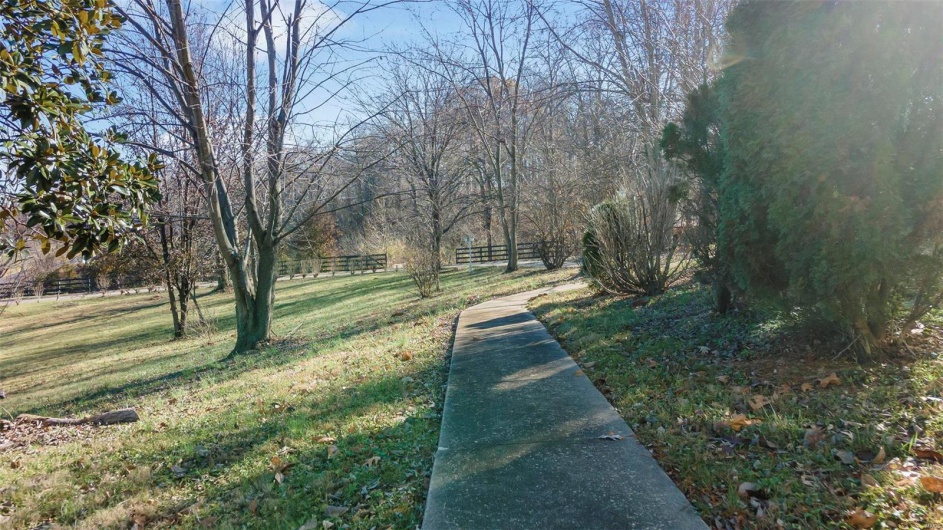 250 Brandy Lane, Cape Girardeau, Missouri 63701, 5 Bedrooms Bedrooms, 9 Rooms Rooms,3 BathroomsBathrooms,Residential,For Sale,Brandy,MAR25028970