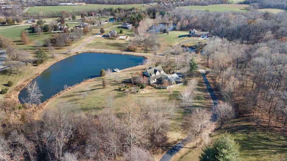 250 Brandy Lane, Cape Girardeau, Missouri 63701, 5 Bedrooms Bedrooms, 9 Rooms Rooms,3 BathroomsBathrooms,Residential,For Sale,Brandy,MAR25028970