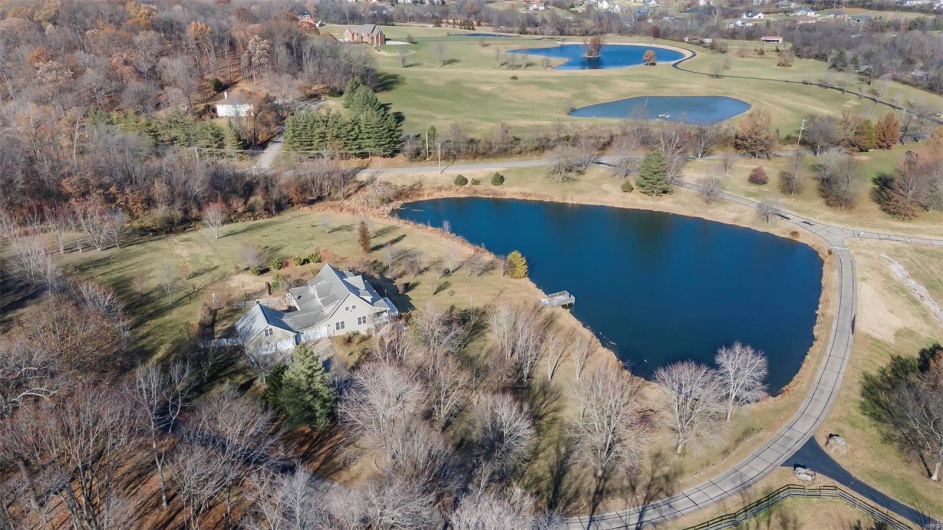 250 Brandy Lane, Cape Girardeau, Missouri 63701, 5 Bedrooms Bedrooms, 9 Rooms Rooms,3 BathroomsBathrooms,Residential,For Sale,Brandy,MAR25028970