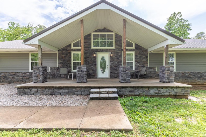 5752 Wayne 403, Greenville, Missouri 63944, 4 Bedrooms Bedrooms, 11 Rooms Rooms,2 BathroomsBathrooms,Residential,For Sale,Wayne 403,MAR25028988