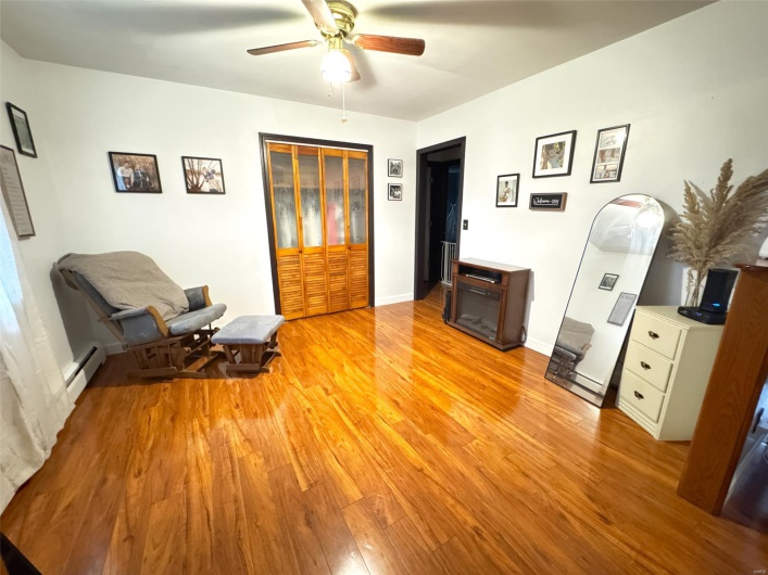 218 Riverview Drive, Ste Genevieve, Missouri 63670, 2 Bedrooms Bedrooms, 8 Rooms Rooms,1 BathroomBathrooms,Residential,For Sale,Riverview,MAR25028570
