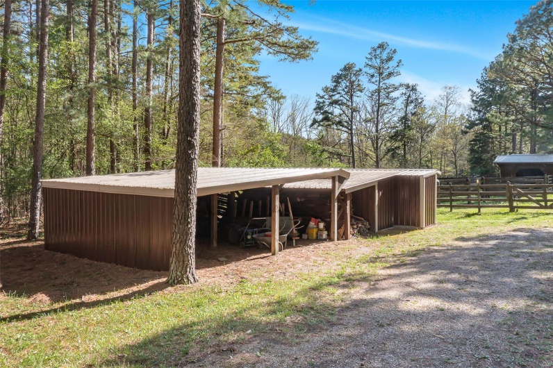 858 Wayne RM, Silva, Missouri 63964, 3 Bedrooms Bedrooms, 12 Rooms Rooms,3 BathroomsBathrooms,Farm,For Sale,Wayne RM,MAR25012560