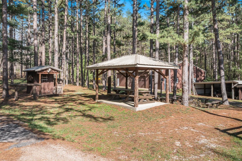 858 Wayne RM, Silva, Missouri 63964, 3 Bedrooms Bedrooms, 12 Rooms Rooms,3 BathroomsBathrooms,Farm,For Sale,Wayne RM,MAR25012560
