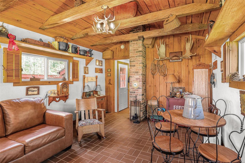 858 Wayne RM, Silva, Missouri 63964, 3 Bedrooms Bedrooms, 12 Rooms Rooms,3 BathroomsBathrooms,Farm,For Sale,Wayne RM,MAR25012560