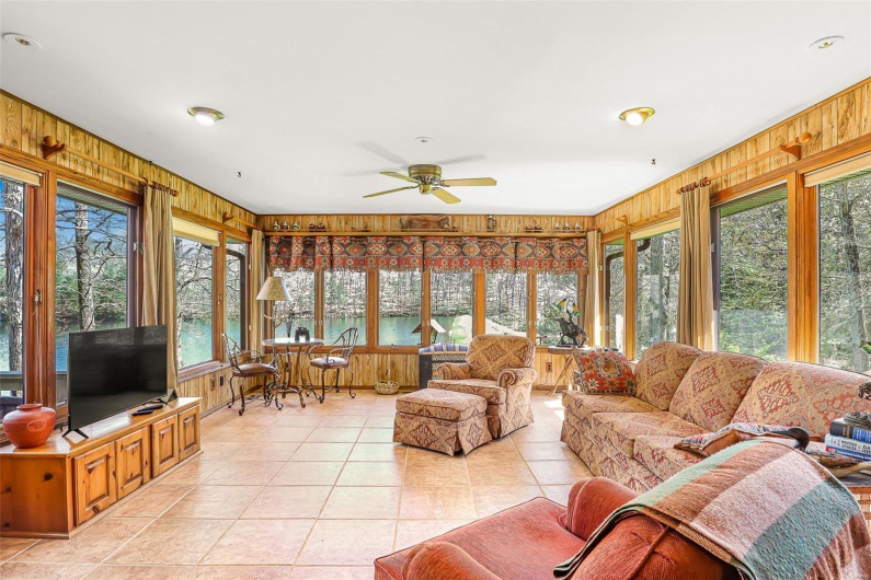 858 Wayne RM, Silva, Missouri 63964, 3 Bedrooms Bedrooms, 12 Rooms Rooms,3 BathroomsBathrooms,Farm,For Sale,Wayne RM,MAR25012560