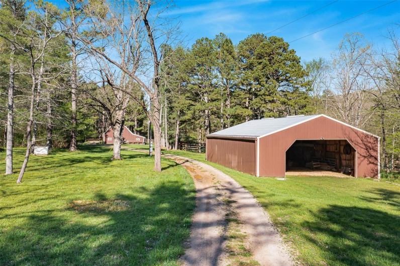 858 Wayne RM, Silva, Missouri 63964, 3 Bedrooms Bedrooms, 12 Rooms Rooms,3 BathroomsBathrooms,Farm,For Sale,Wayne RM,MAR25012560