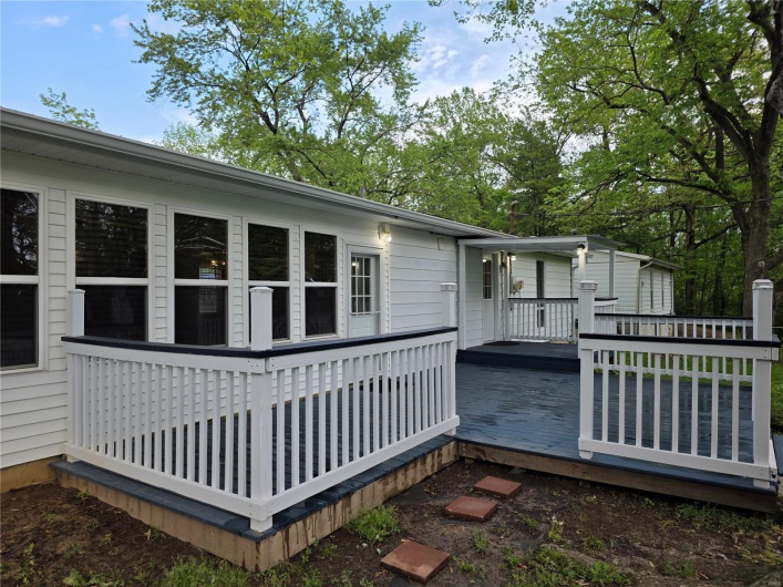 306 Edna Lane, Sparta, Illinois 62286, 3 Bedrooms Bedrooms, 9 Rooms Rooms,2 BathroomsBathrooms,Residential,For Sale,Edna,MAR25028725