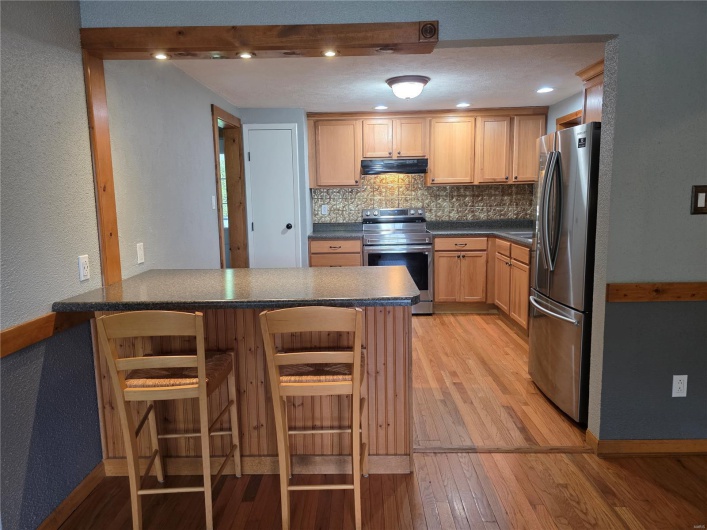 306 Edna Lane, Sparta, Illinois 62286, 3 Bedrooms Bedrooms, 9 Rooms Rooms,2 BathroomsBathrooms,Residential,For Sale,Edna,MAR25028725