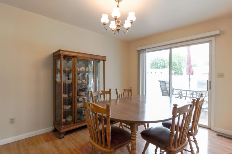 217 Williams Street, Fredericktown, Missouri 63645, 3 Bedrooms Bedrooms, 8 Rooms Rooms,3 BathroomsBathrooms,Residential,For Sale,Williams,MAR25027850