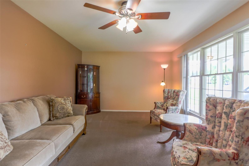 217 Williams Street, Fredericktown, Missouri 63645, 3 Bedrooms Bedrooms, 8 Rooms Rooms,3 BathroomsBathrooms,Residential,For Sale,Williams,MAR25027850