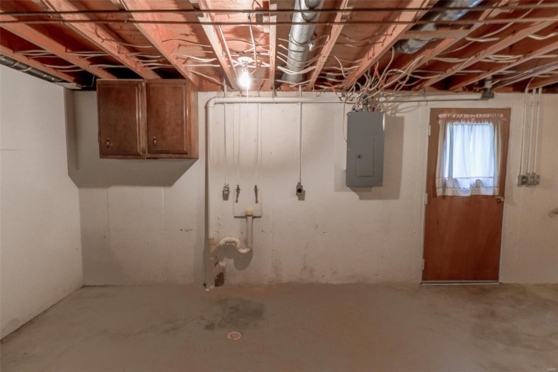217 Williams Street, Fredericktown, Missouri 63645, 3 Bedrooms Bedrooms, 8 Rooms Rooms,3 BathroomsBathrooms,Residential,For Sale,Williams,MAR25027850