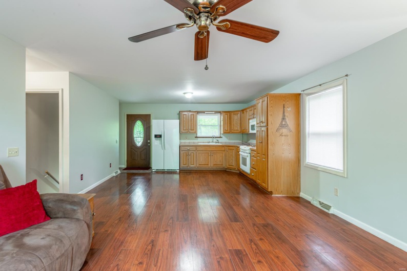 5152 Big Dipper Drive, Perryville, Missouri 63775, 2 Bedrooms Bedrooms, 5 Rooms Rooms,3 BathroomsBathrooms,Residential,For Sale,Big Dipper,MAR25027865
