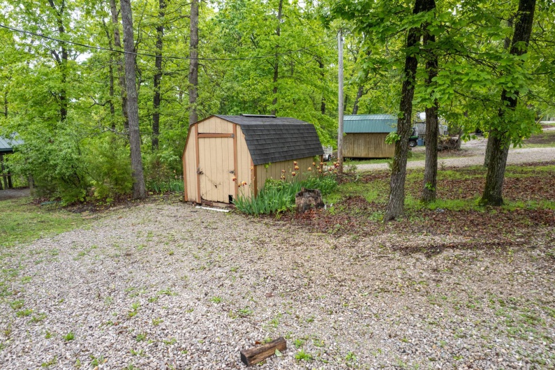 5152 Big Dipper Drive, Perryville, Missouri 63775, 2 Bedrooms Bedrooms, 5 Rooms Rooms,3 BathroomsBathrooms,Residential,For Sale,Big Dipper,MAR25027865