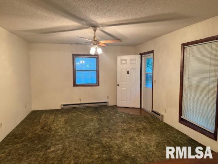 1109 Gent Avenue, Johnston City, Illinois 62951, 2 Bedrooms Bedrooms, 0 ,1 BathroomBathrooms,Residential,For Sale,Gent,0,RMAEB457800