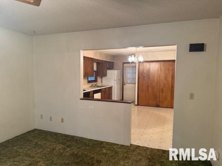 1109 Gent Avenue, Johnston City, Illinois 62951, 2 Bedrooms Bedrooms, 0 ,1 BathroomBathrooms,Residential,For Sale,Gent,0,RMAEB457800