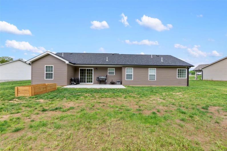 1111 Tulach Ard Court, Jackson, Missouri 63755, 3 Bedrooms Bedrooms, 7 Rooms Rooms,2 BathroomsBathrooms,Residential,For Sale,Tulach Ard,MAR25029243