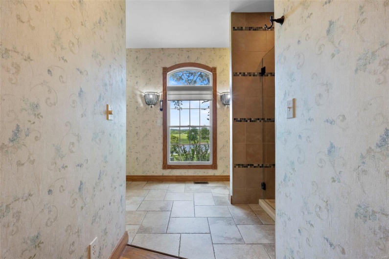 2920 County Road 638, Cape Girardeau, Missouri 63701, 5 Bedrooms Bedrooms, 7 Rooms Rooms,4 BathroomsBathrooms,Residential,For Sale,County Road 638,MAR25021057