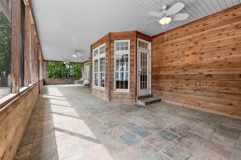 2920 County Road 638, Cape Girardeau, Missouri 63701, 5 Bedrooms Bedrooms, 7 Rooms Rooms,4 BathroomsBathrooms,Residential,For Sale,County Road 638,MAR25021057